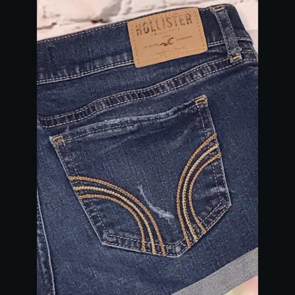 🌸Hollister Distressed Cuffed Denim Shorts - Picture 8 of 8